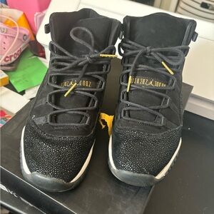 Air Jordan 11 Premium